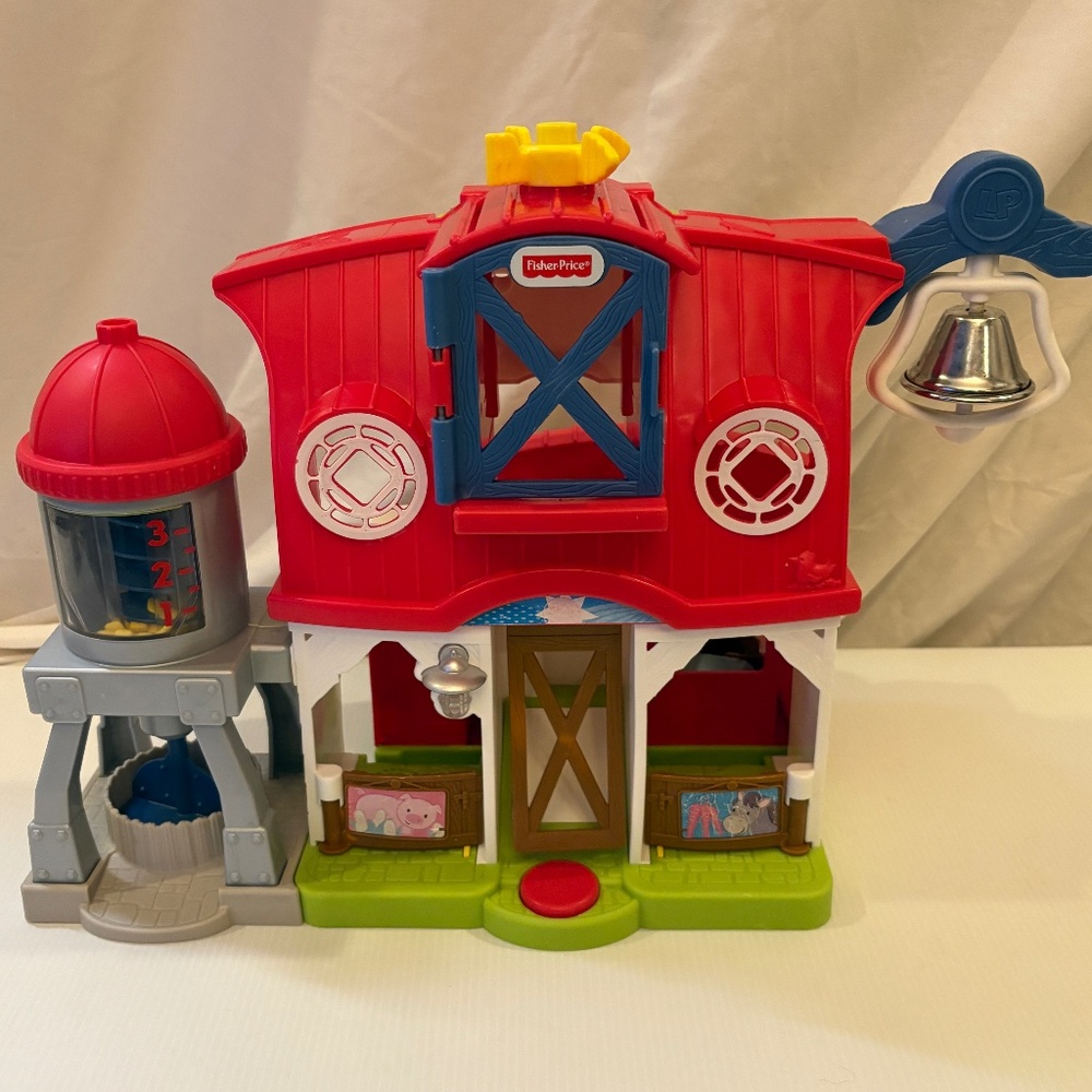 Fisher-Price Little People Caring for Animals Farm 2016  BARN ONLY WORKS